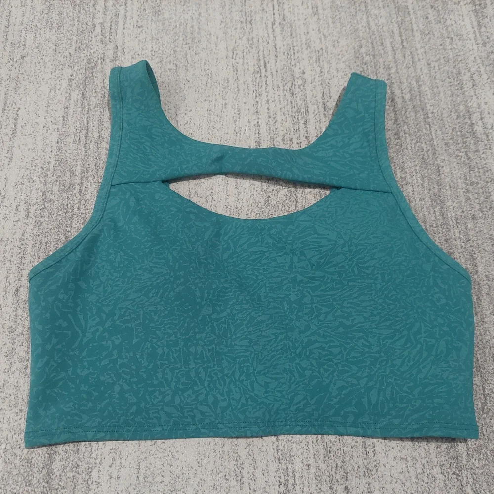Lululemon Everlux Cut-Out Bra